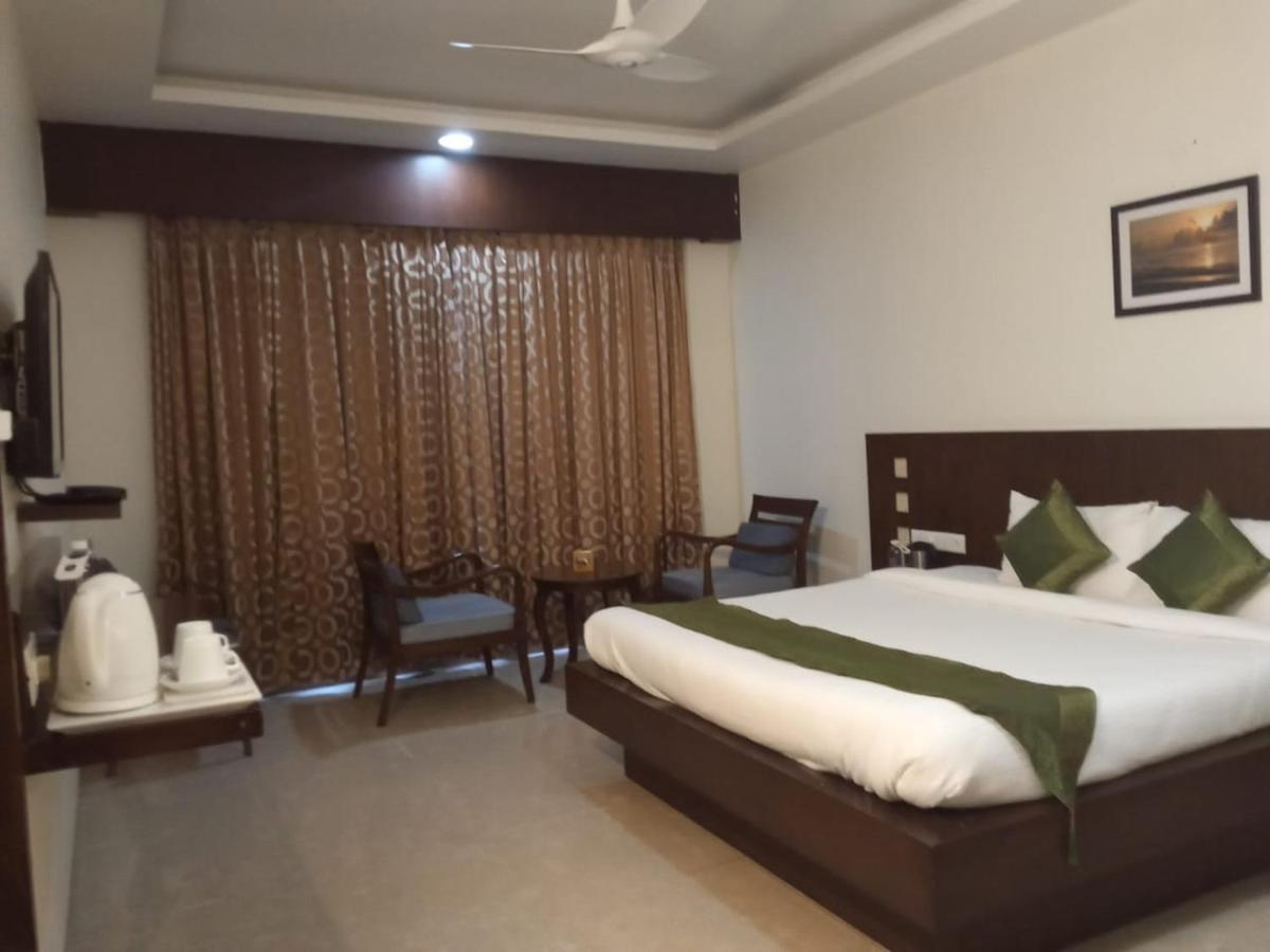 Hotel Rns One Subrahmanya Esterno foto