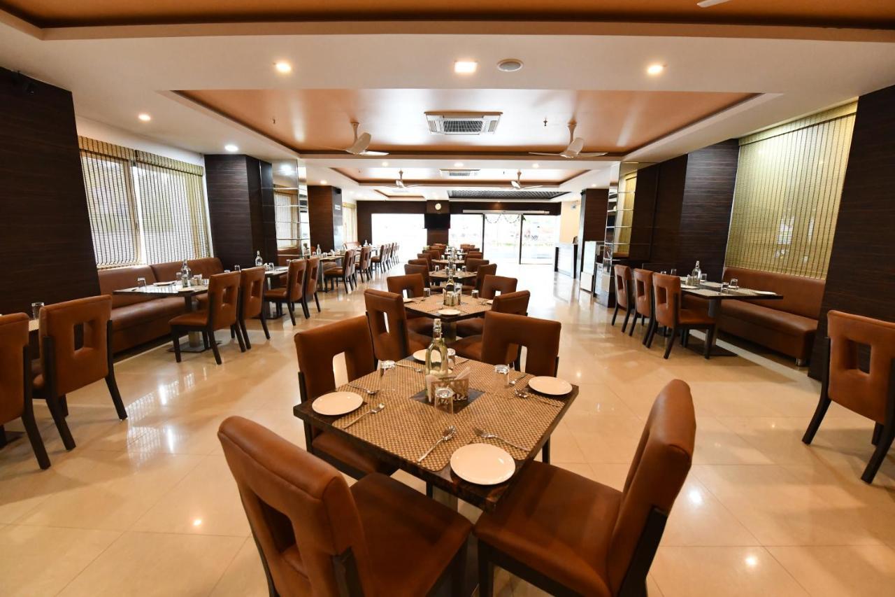 Hotel Rns One Subrahmanya Esterno foto